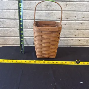 Longaberger Large Shaker Peg Basket, 1994