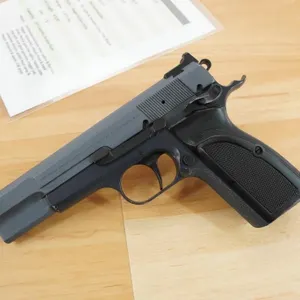 Browning Custom Jim Garthwaite Hi-Power .40 sw