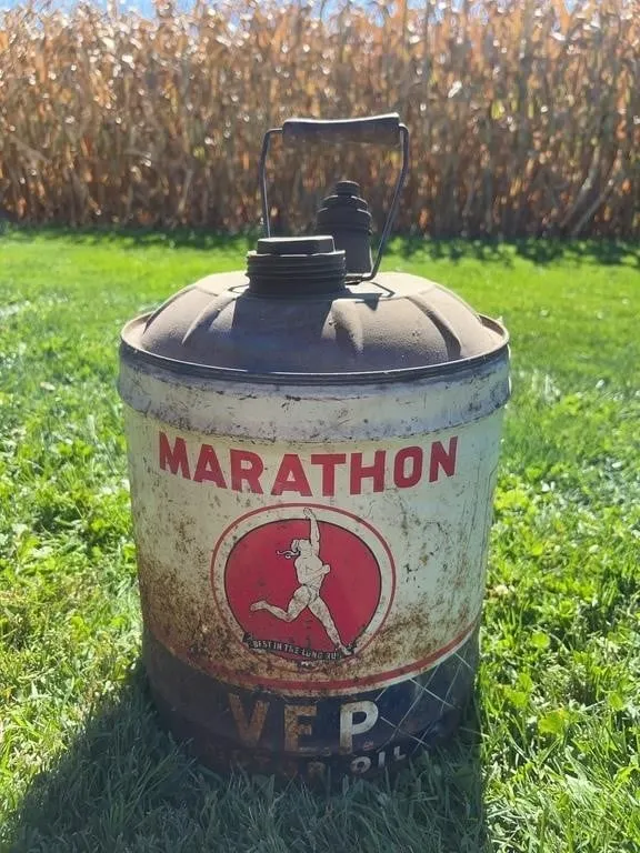 Marathon V.E.P. 5 Gallon Motor Oil Can