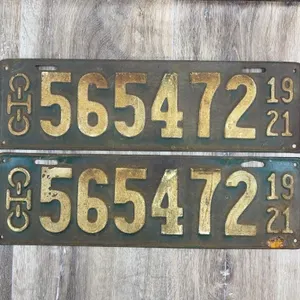 1921 Ohio Metal Automobile License Plates Pair