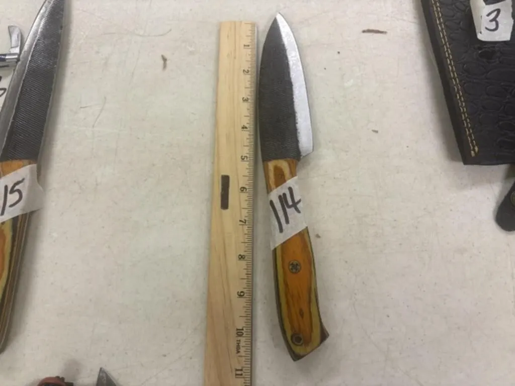 KNIFE