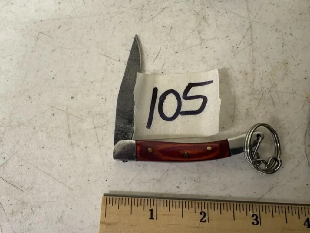 KNIFE KEY CHAIN