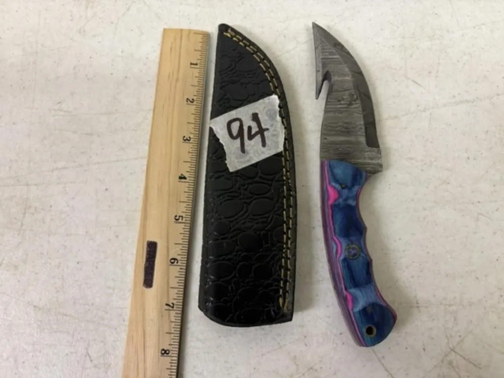 GUT HOOK KNIFE