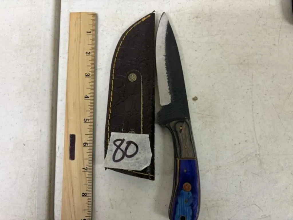 KNIFE