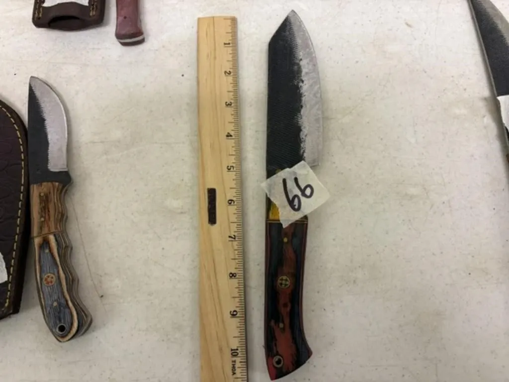 KNIFE
