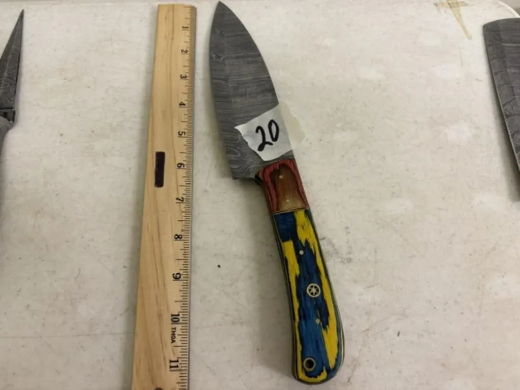 KNIFE