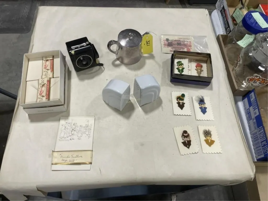 Brownie Camera, S&P, Pins & other