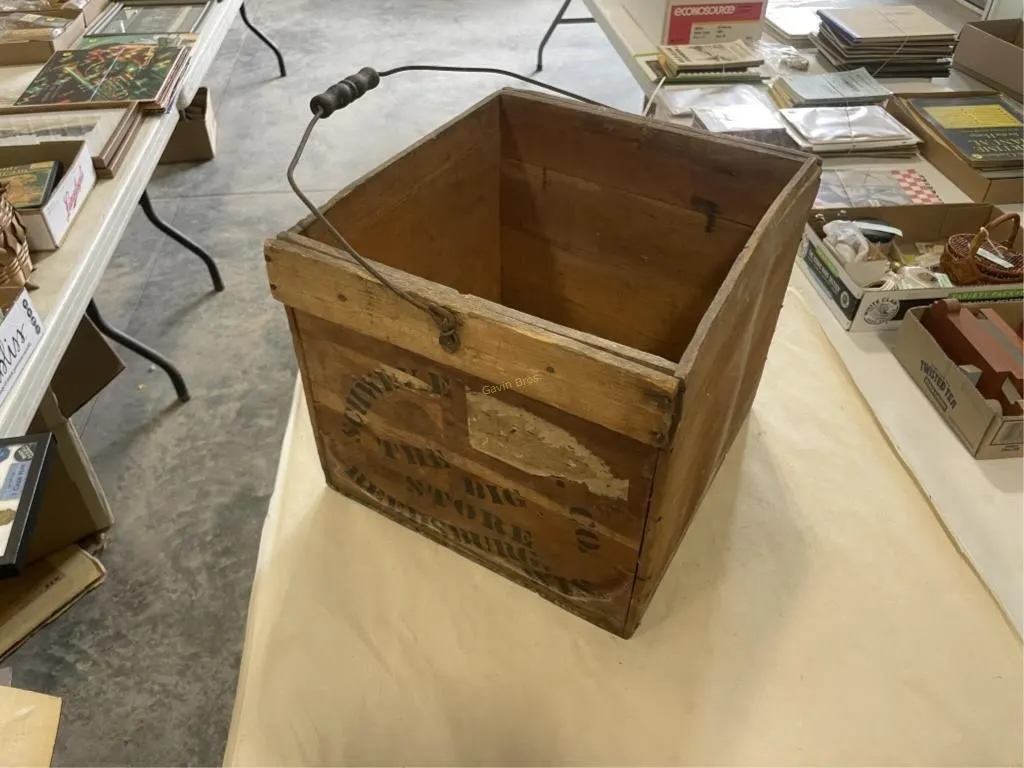 Schweke Bros Co. Reedsburg - The Big Store Crate