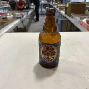 Reedsburg Brewery Old Gold Beer Bottle w/cap
