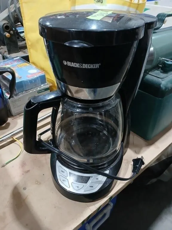 Black 12 cup Coffee maker
