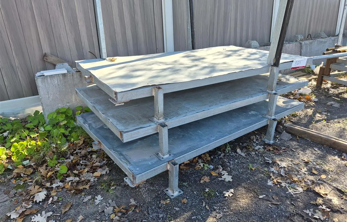 Steel Storage Racking
UNRESERVED