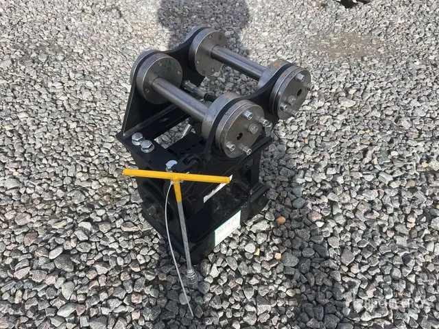 2026 Haener HSA-MS03-M-2.4-35-A Hydraulic Tilting Q/C (Unused)