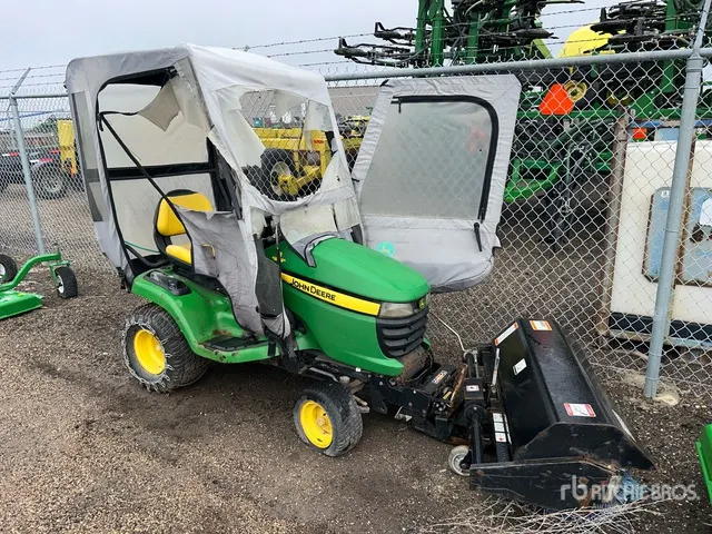 2012 John Deere X320 2WD Utility Tractor
