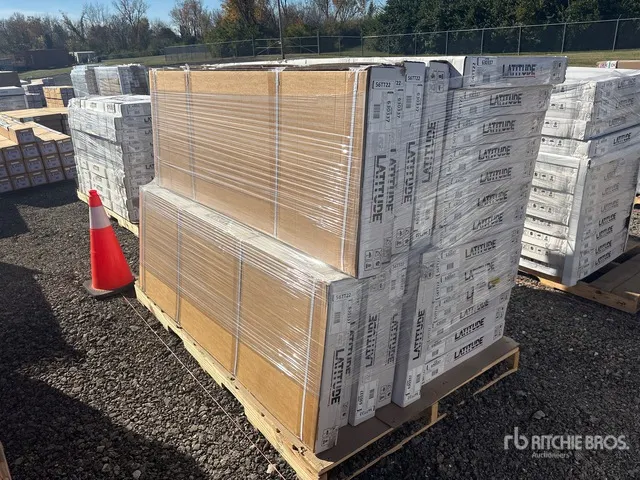 Quantity of (22) Leer Latitude Soft Folding Tonneau Cover (Unused)