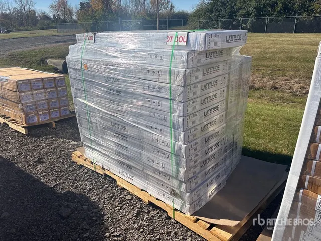 Quantity of (25) Leer Latitude Soft Folding Tonneau Cover (Unused)