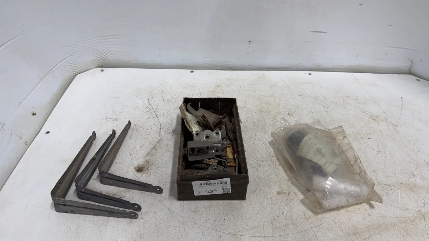Tray Of Hinges & Shelf Brackets