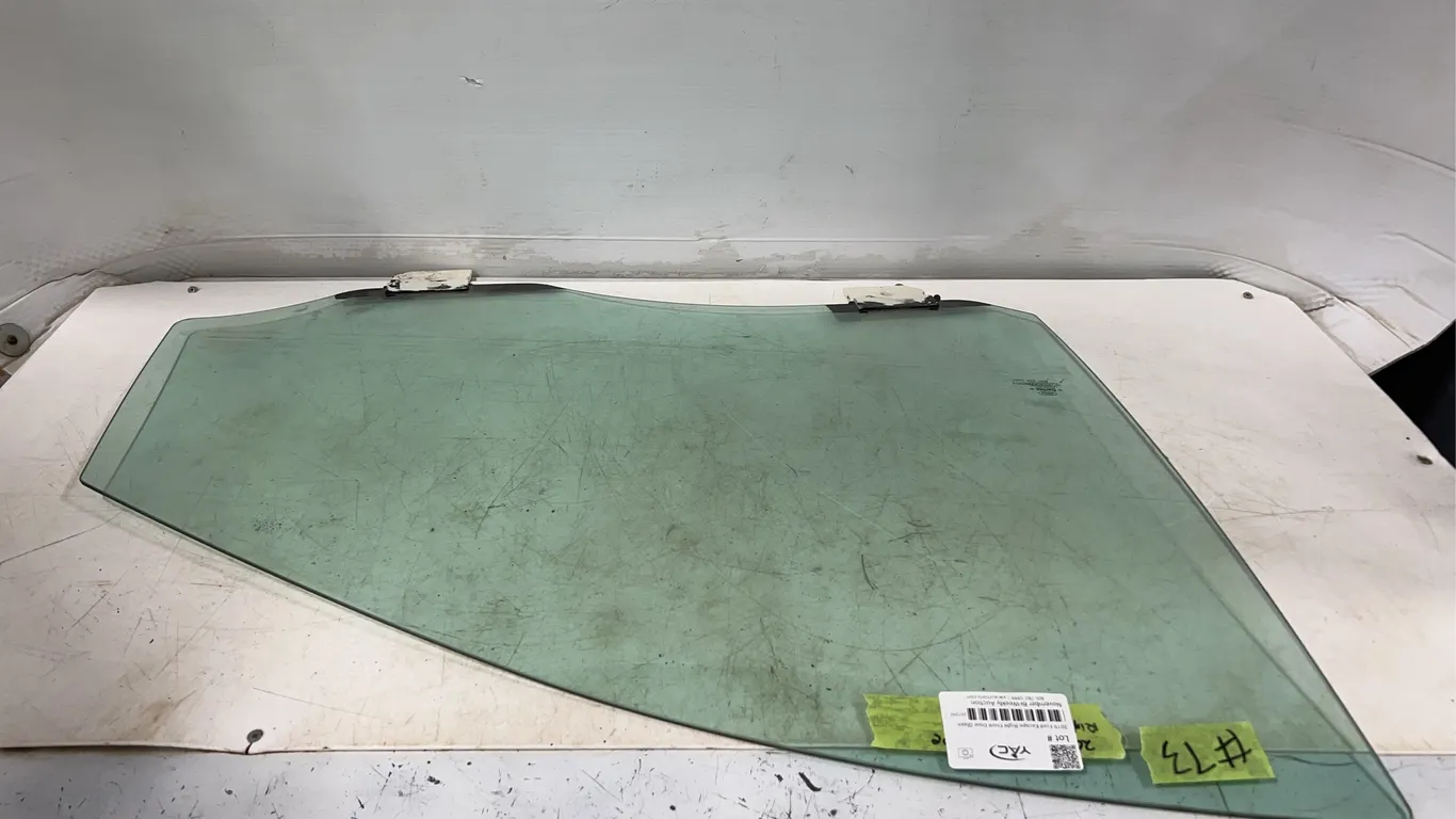 2019 Ford Escape Right Front Door Glass
