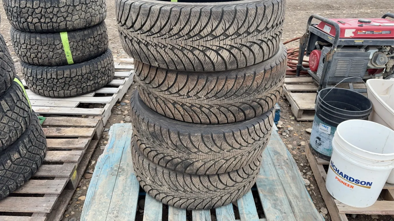 4 - Goodyear Winter Command 255/50R20 Tires