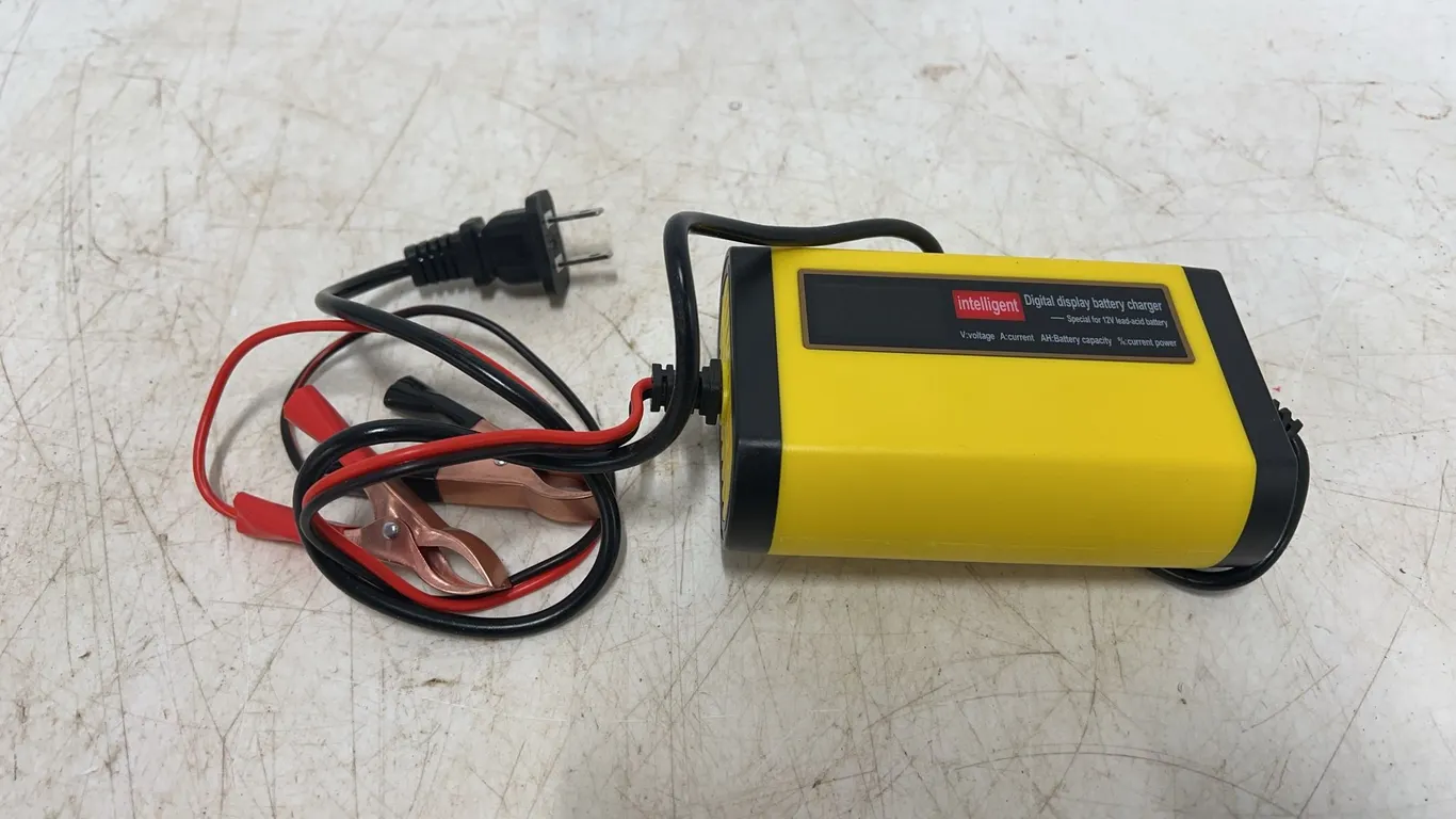 12V Trickle Battery Charger