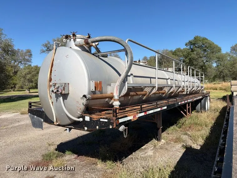 2005 Shop Built tank trailer