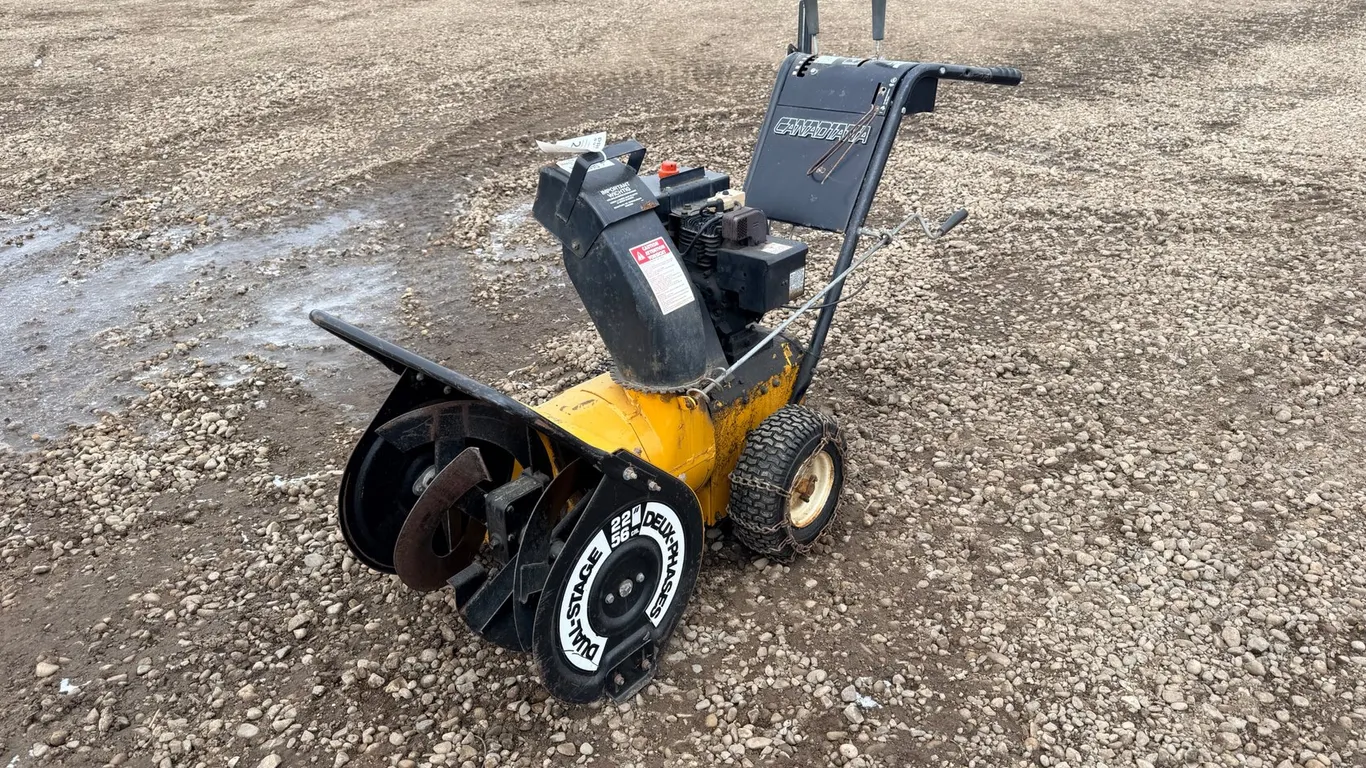 Canadiana Snowblower