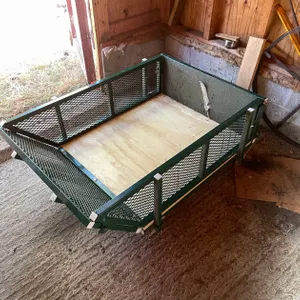 Metal Framed Lawn Craft Box