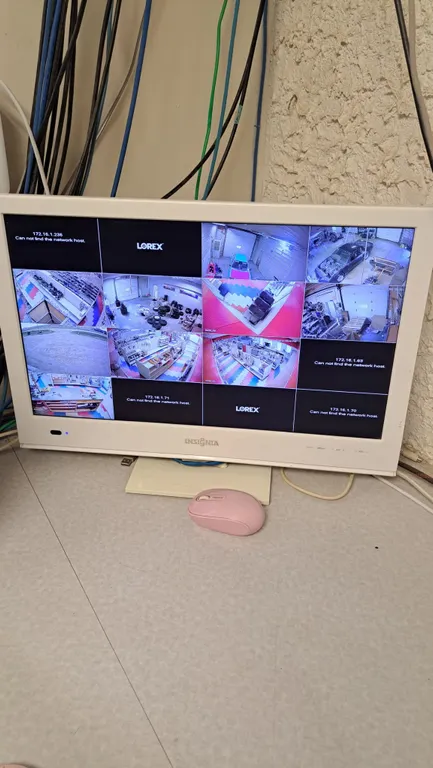 Lorex 4K Ultra HD Security Camera Surveillance System