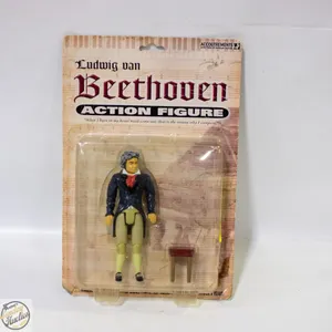 VINTAGE 2004 (SEALED) ACCOUTREMENT
