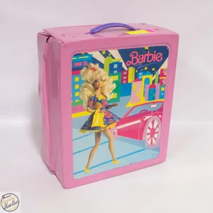 VINTAGE 1989 BARBIE CARRY CASE