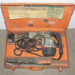 HEAVY DUTY CORDED ROTARY DRILL WITH BITS IN A ORAN