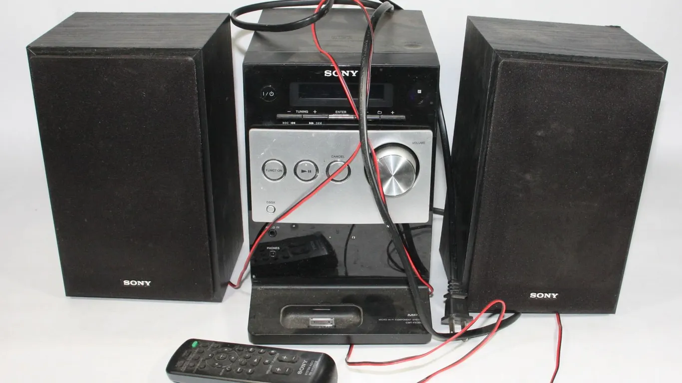 SONY CMT-FX300I MICRO HI-FI STEREO SYSTEM WITH TWO