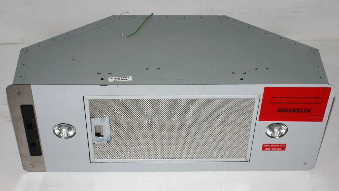 ZEPHYR POWER INSERT RANGE HOOD WITH MANUAL AND HAR