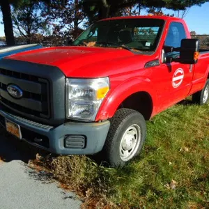 2016 Ford F-250XL Super Duty Pickup Truck with Plow