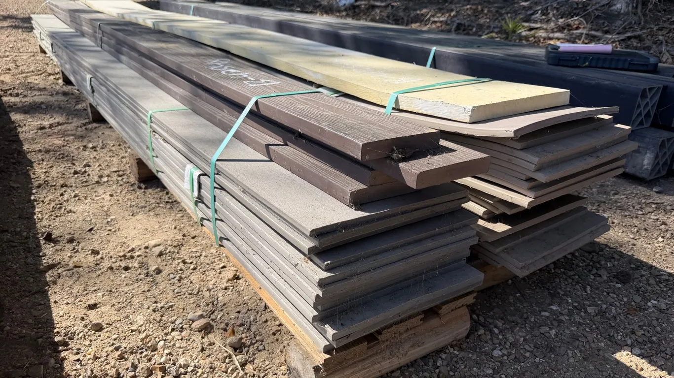 VARIOUS WOOD BOARDS AND FLOORING