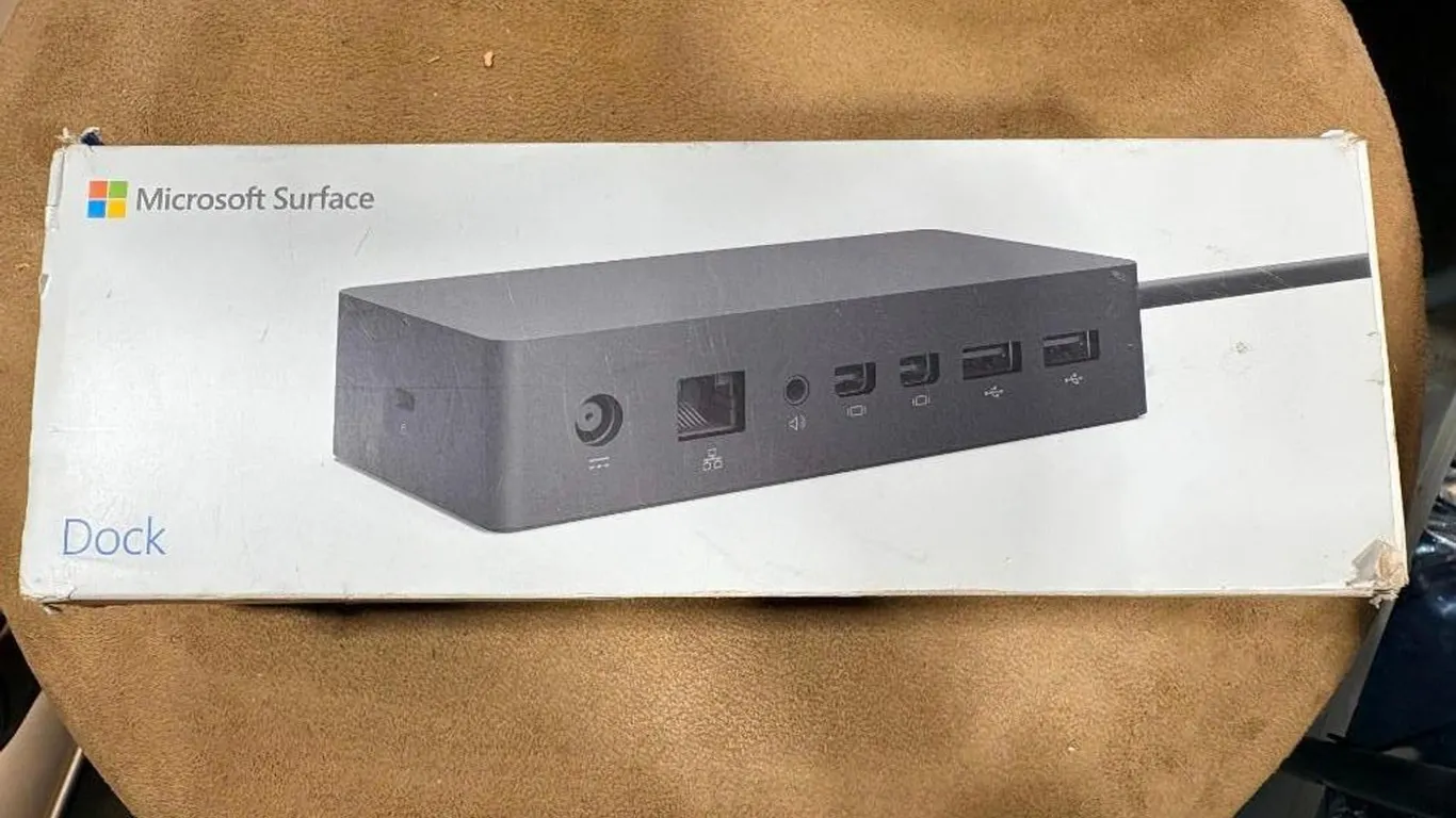 Microsoft Surface Dock