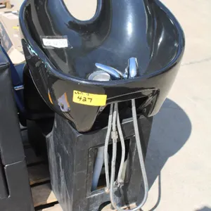 Shampoo Station Chair