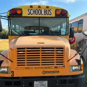 2000 International Amtran School Bus