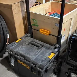 DEWALT TUFF SYSTEM WORK BOX *MISSING ONE LATCH*