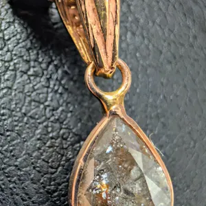 14&18K(0.49G),  NATURAL PEAR SHAPED DIAMOND (0.83CT) PENDANT APPRAISED INSURANCE VALUE $1810