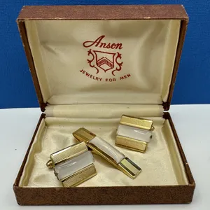 Anson Gold Tone Tie Bar & Cufflink Set Presentation Box