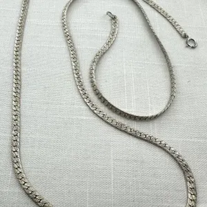 Sterling Silver Herringbone Chain Necklace 12.7 gms