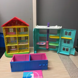 Misc. Play/ Doll houses