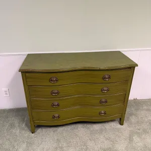Green Wave Front Chest