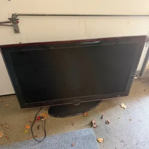 Samsung LCD TV