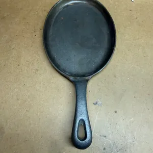 Cast Iron Skillet China