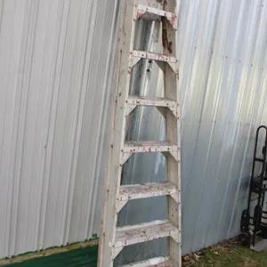 8 Foot Aluminum Step Ladder