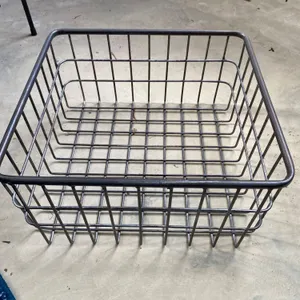 Metal Wire Storage Basket With a Rectangular Design