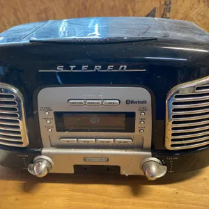 TEAC Bluetooth Stereo CD Radio Model SL-D930 in Black