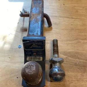 Draw-Tite Trailer Hitch Mount and Curt Trailer Ball Set