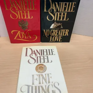Danielle Steel Fine Things No Greater Love Zoya Hardcover Set